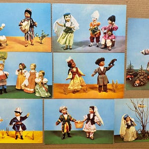 Cartoline URSS, Bambole in costumi nazionali. Set di 8. Cartoline URSS d'epoca, Cartolina sovietica, Biglietto di auguri da collezione, 1967.