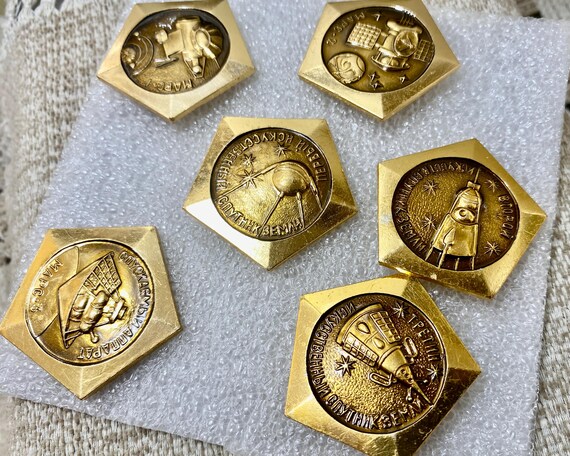 Soviet Space badges, Soviet exploration of space,… - image 5