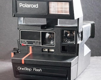 Polaroid OneStep 600 - Tested - A 600 Film Camera