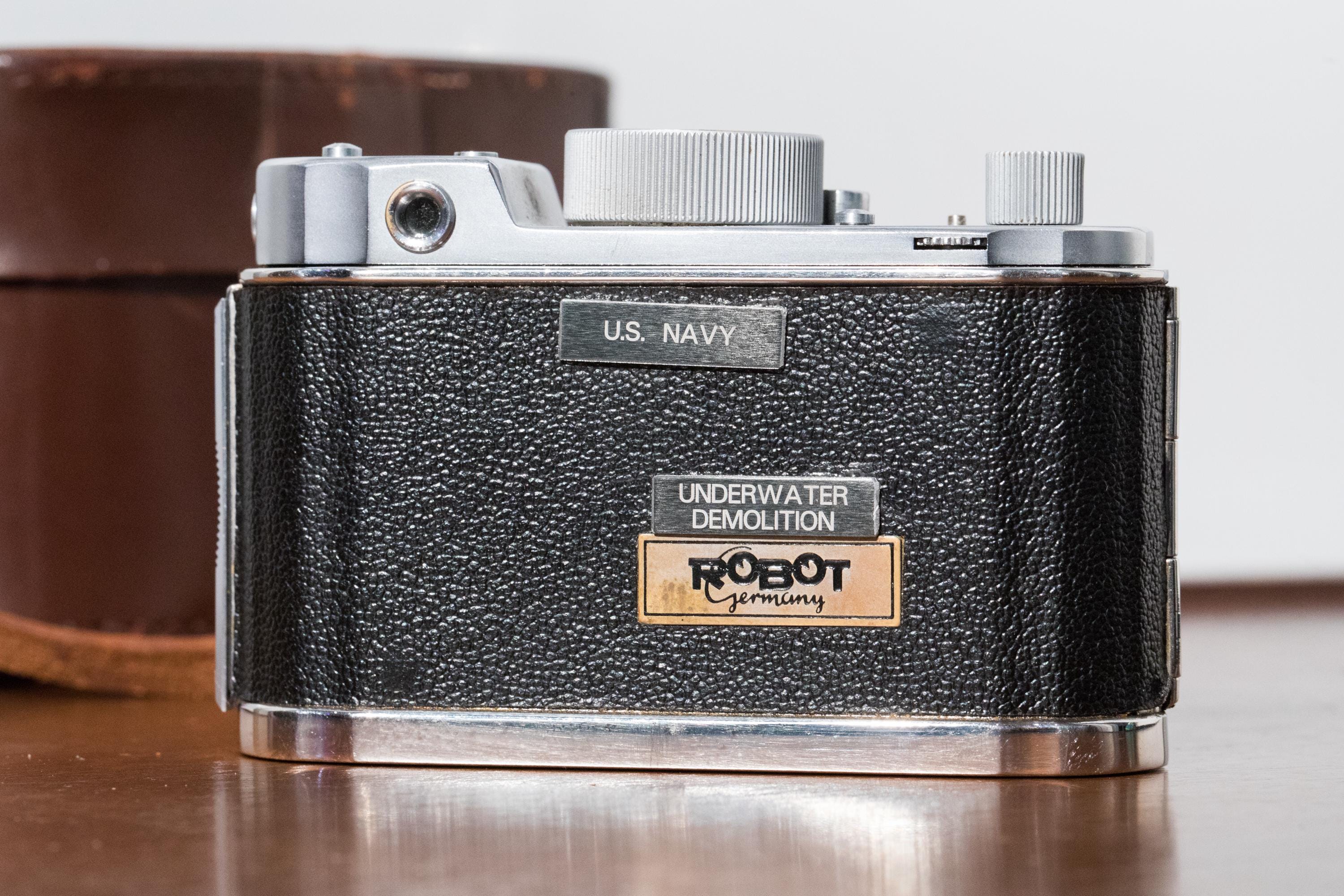 Robot II 35mm Military Film Camera - A 1930s Working Half-frame
