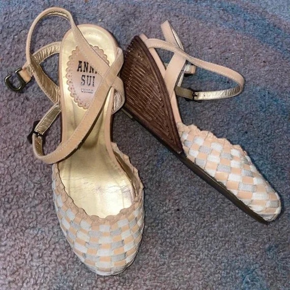 Vintage Anna Sui Summer Pumps Heels Wedge Shoes - image 2