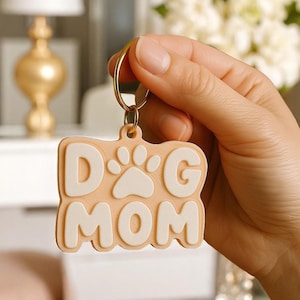 Dog Mom Keychain | Cute Gift for Dog Lovers | Dog Mama Accessory | Pet Parent Gift | Aesthetic Keychain for Women | Dog Owner Key Ring