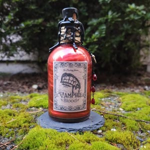 Vampire Blood Potion Bottle | Color-Shifting Dark Arts Magic