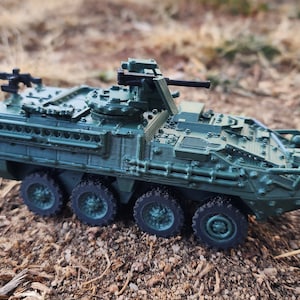 Stryker, M1127 Reconnaissance Vehicle (RV) 1:48