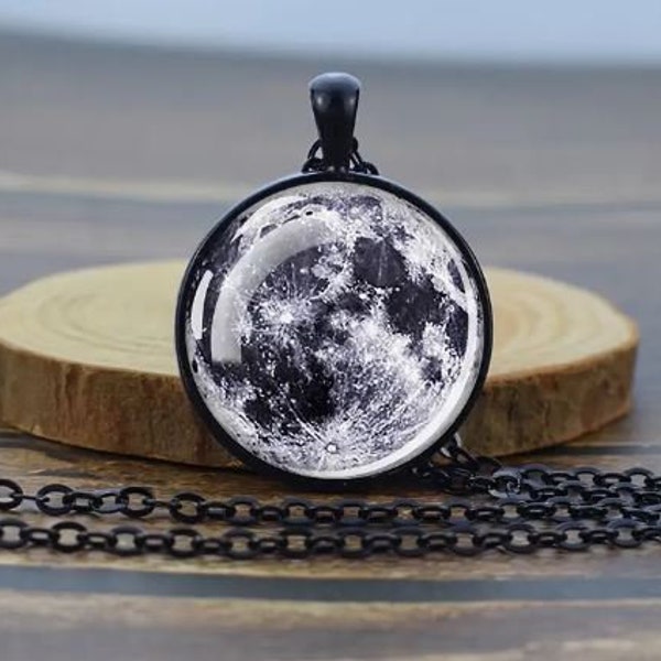 1pc Full Moon Glass Dome Pendant Necklace; Astronomy Jewelry Gift; 20-22 inch chain