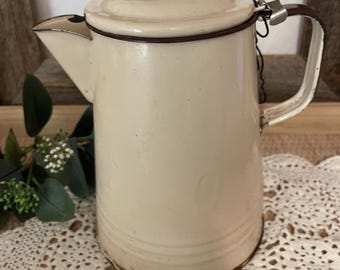 Vintage Coleman Enameled Steel Percolator, Speckled White With