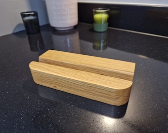 Oak Tablet stand