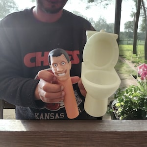 Largest 17cm! Skibidi Toilet Glow in the Dark Toilet with removable head skibity skibiti skibidi 17cm!