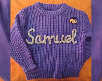 Pull personnalisé avec prénom pour nouveau-né, sweat-shirt aux couleurs confortables brodé à la main personnalisé, pull en tricot pour bébé fille avec prénom, cadeaux d'anniversaire