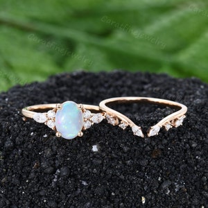 Ovalschnitt Natürlicher Opal Verlobungsring-Set Roségold-Verlobungsring Marquise-Schliff Diamant-Hochzeitsring-Set Art-Deco-Ring Versprechensring-Set