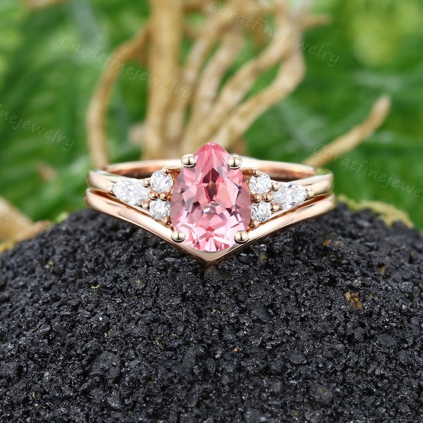 Pear shaped Pink sapphire engagement ring set Vintage Rose gold Moissanite Bridal set Plain gold Chevron wedding ring Anniversary ring set