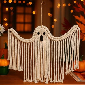 Halloween Macrame Ghost Wall Hanging, Spooky Season Ghost Decoration, Handmade Gothic Wall Art, Cute Fall New Halloween Home Party Decor