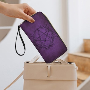 Cartera de cuero con pentagrama morado y correa para la muñeca, regalo de estilo cottagecore oscuro, pentagrama de la academia oscura, pulsera Whimsigoth, magia práctica