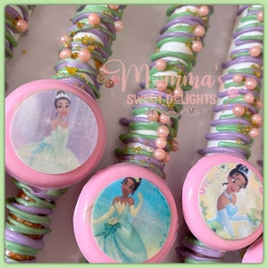 Princess Tiana Chocolate Covered pretzels, Princess party, party favors, Tiana party, birthday, candy table, birthday princess, frog
