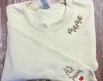 Mama Embroidered Sweatshirt, Custom Mama Shirt With Kids Names, Heart On Sleeve, Pregnancy Reveal Hoodie Gift For New Mom, Mother&#39;s Day Gift