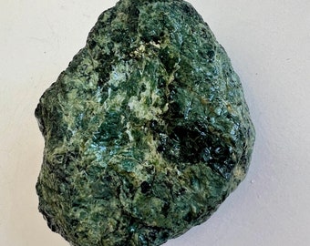 Australian Rough crystal Serpentinite Chunk 390 grams Natural Raw Specimen Collector Rocks green gemstones green rocks