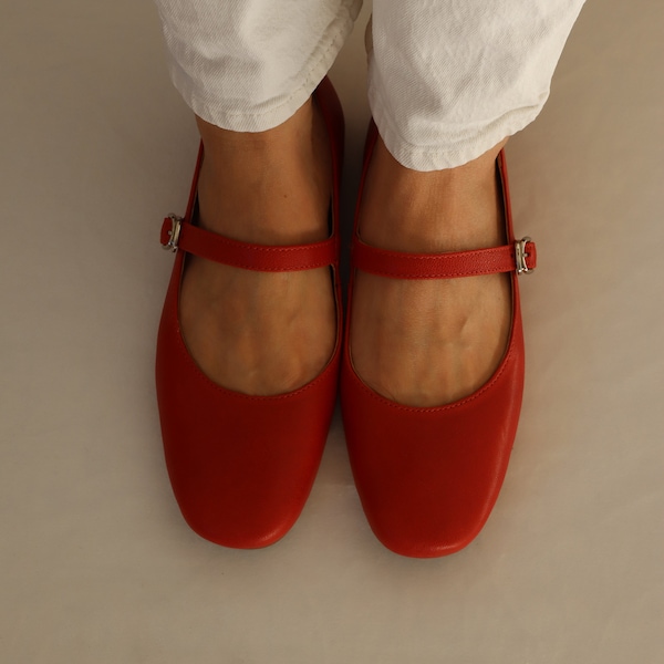 Red Mary-Jane Handmade Real Leather Shoes I Woman Red Ballerinas I Slip-on Red Ballerinas I Red Mary-Jane I Pointy Mary-Jane