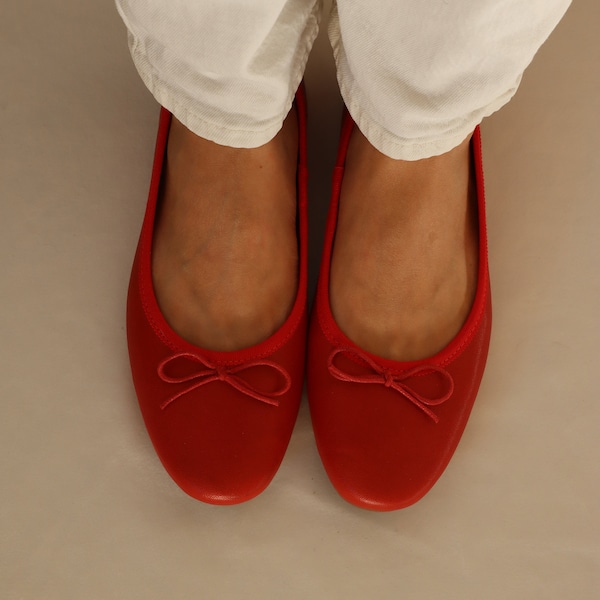 Red ballerinas real leather handmade I Red Ballet FlatsI Pointy ballerinas I red ballet shoes I classic red ballerinas I Wedding Party Shoes