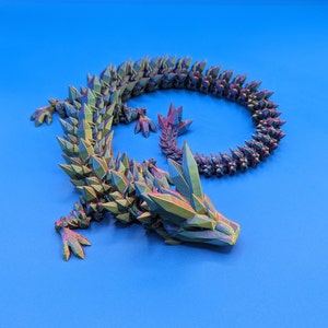 Drago di cristallo articolato stampato in 3D