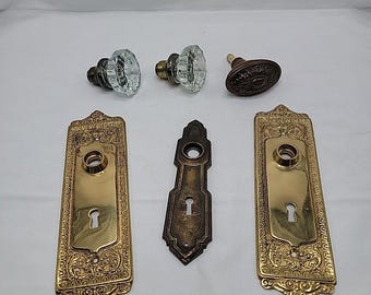 Lot Of Vintage Door Hardware Knobs And Plates