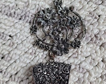 Bufanda vintage GB para el cuello, bisutería.