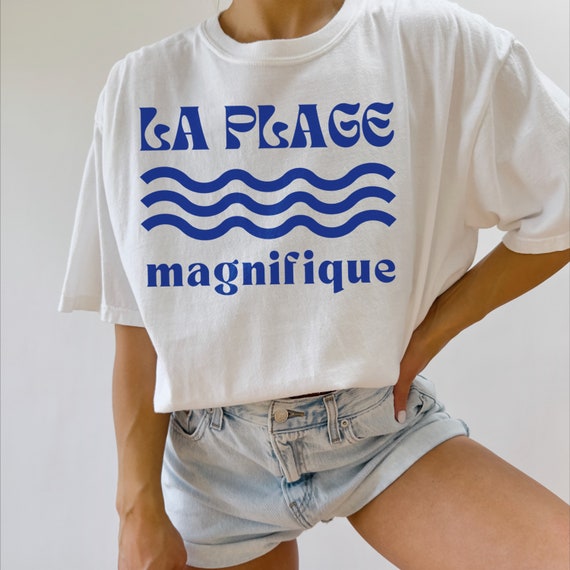 French T shirt La Plage Magnifique French Travel Themed T shirt Airport Outfit Family Trip Gift Summer Wear French Plage Pastel Shirt Etsy Australia