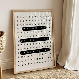 Impressão artística de caça-palavras motivacional: Sonhe, Acredite, Conquiste (download digital)