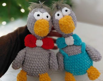 Crochet goose pattern, crochet plushie amigurumi patterns.
