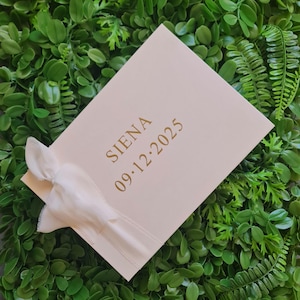 Caja de recuerdos grande y personalizada para bebé / Caja de recuerdos personalizada para bebé con nombre y fecha de nacimiento / Regalo neutro para recién nacido / Recuerdo para baby shower