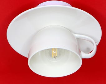 Moderne Lampe | Deckenleuchte aus 450ml Jumbo-Tasse | Tassenlampe für Küche und Esszimmer | Küchenleuchte aus Keramik Geschirr