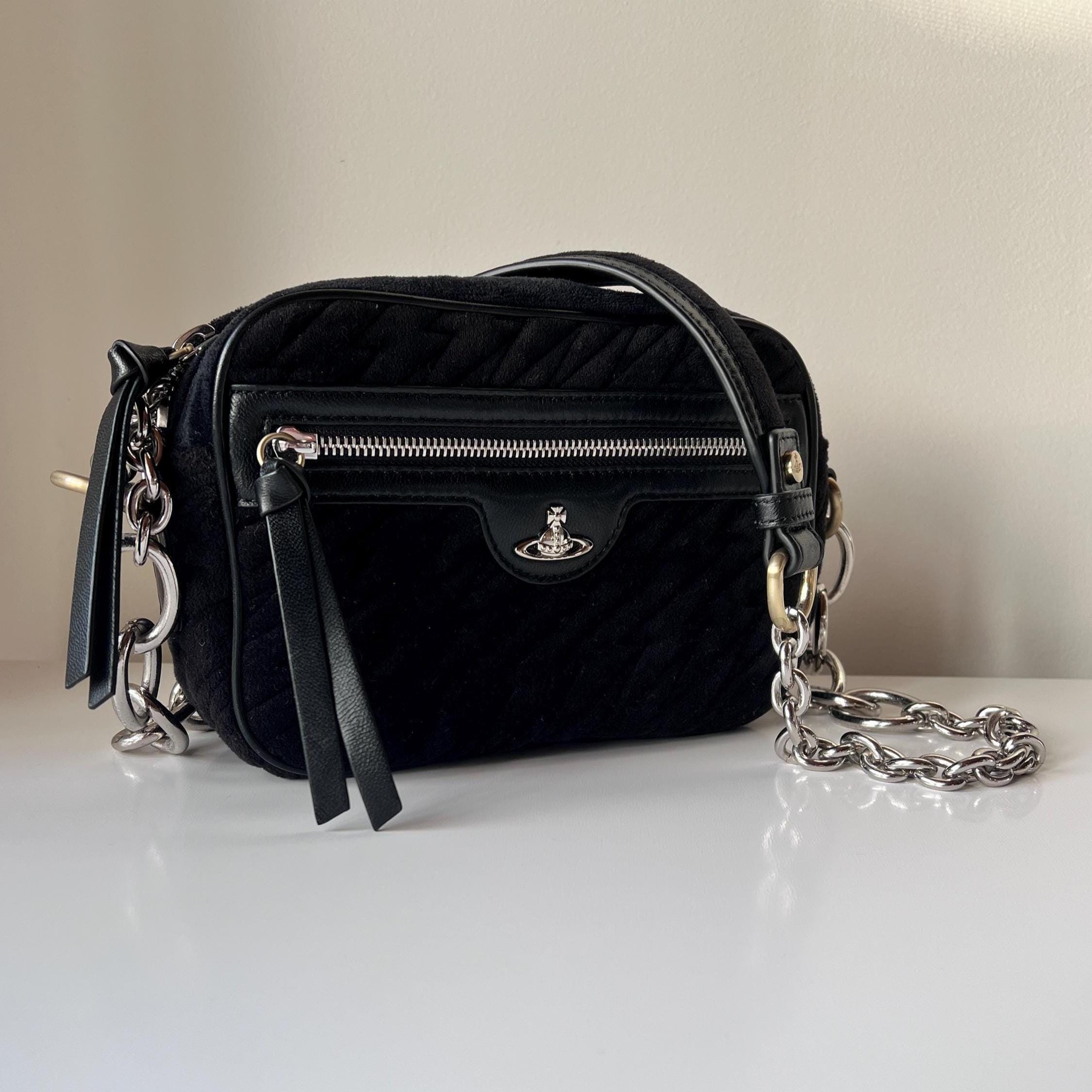 バッグ vivienne westwood shoulder bag vintage Vivienne Westwood Heart 2Way Shoulder Bag Orb Motif Black