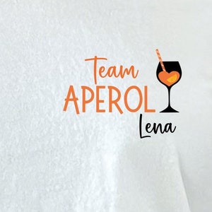 Aperol in Herzform Shirt, Holy Aperoli, Aperol, Aperol Spritz Shirt, They see me aperollin, JGA, Personalisiertes Geschenk Bild 4