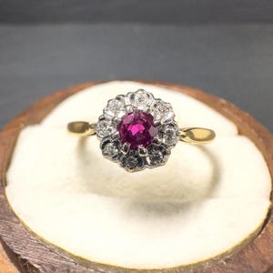 Vintage 1950s 18ct Solid Gold Ruby & Diamond Cluster Ring | English Hallmarked | UK Q 1/2 - US 8.5 | Resizable Mid-Century Ring