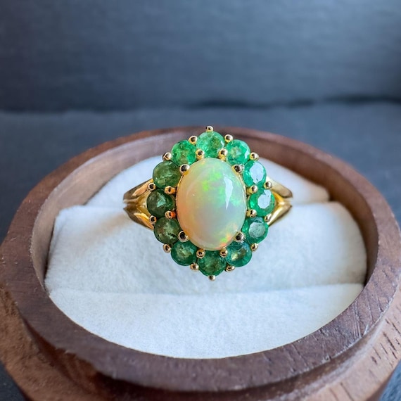 Vintage 9ct Gold Opal Emerald Cluster Ring: Gemstone Statement