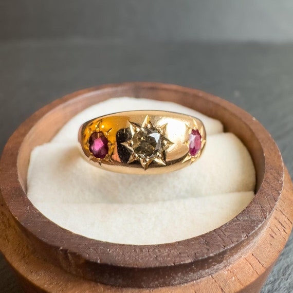 Victorian | Heavy 18ct Solid Gold Ruby & Old Cut … - image 1