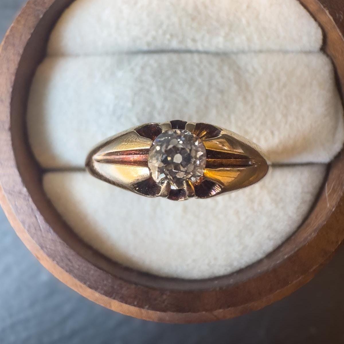 アンティーク 1897年 ビクトリア朝 9カラット ゴールド オールドカット