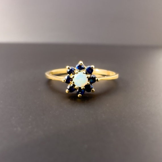 9ct Yellow Gold, Vintage, Sapphire & Opal Flower … - image 1