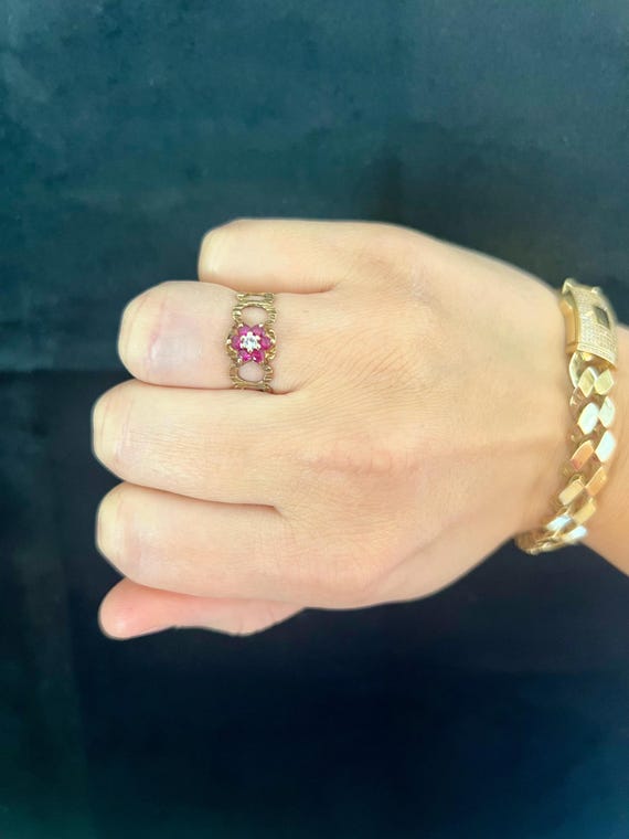 1970s | Vintage 9ct Gold | Ruby & Spinel Cluster … - image 9