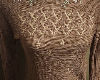 Vintage brown lightweight sweater