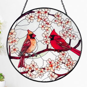 Männlicher und weiblicher Kardinal Lovebirds im Mondlicht Glasmalerei Suncatcher, Geschenke für Frauen, Fensterbehang, Innendekor, Sun Catcher, Vögel