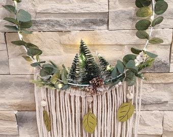 Christmas macrame
