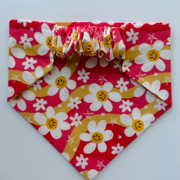 Groovy Daisy • Dog Scrunchie Bandana