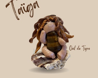 Taïga, the little shaman: where creativity meets protection - Fimo polymer clay figurine with tiger's eye stone