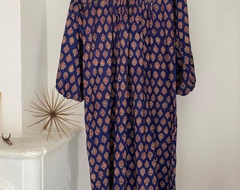 1970s indian thick cotton stamp printed dress, small / medium