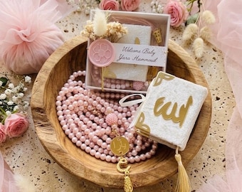Färgglatt mini-Koran- och Tasbeeh-set i sammet: Personliga islamiska babyshowergåvor