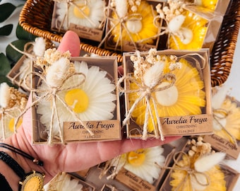 Gänseblümchen Kerze Geschenk, Rose Kerze Gastgeschenke, Brautjungfer Gastgeschenke, Verlobungsgeschenk, personalisiertes Dankeschön, Hochzeitskerzengeschenk