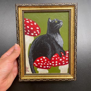 Peinture originale de chat noir agaric des mouches rouges, champignon champignon, oeuvre d'art, champignon champignon vénéneux, art de chaton, décoration d'étagère dorée, monté prêt à encadrer