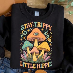 Bleib Trippy Little Hippie PNG, Psychedelischer Pilz Clipart, Trippy Eye Digital Art, Hippie Sublimationsgrafik, Boho druckbares Design