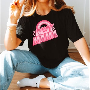 MOEDERDAGGIFT, Bella Canva 3001 "Best Mom" T-shirt - Comfortabele roze letters top, ideale moederwaardering cadeau Maat- en kleurenkaart