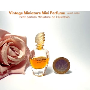 Miniatur-AMARIGE von Givenchy Paris, zu 50 % gefüllte Vintage-Sammelflasche, 4 ml / 0,13 fl oz, ohne Box verkauft, Jahr 1991